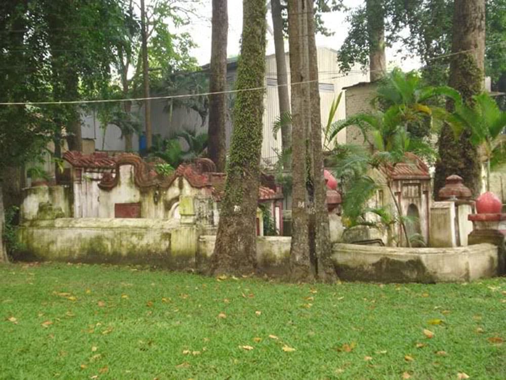 The ancient tombs